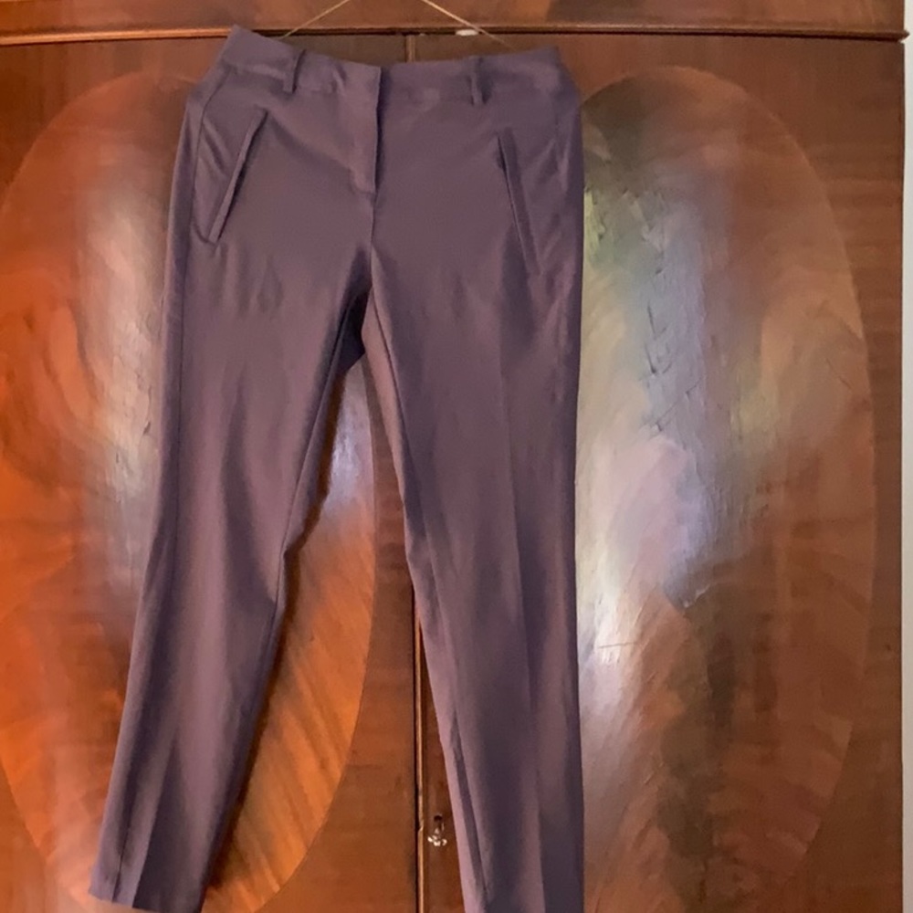 Slazenger Golf Pant Sz 0 Grey 36 1/2” long . 90% poly spandex. Zip pockets